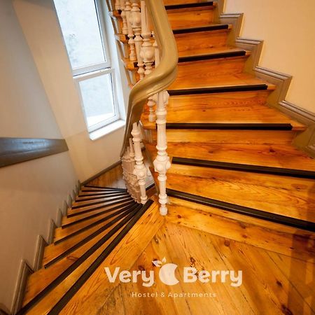 Very Berry - Garbary 27 - Apartament Z Balkonem, Old City, Check In 24H Apartment Познан Екстериор снимка