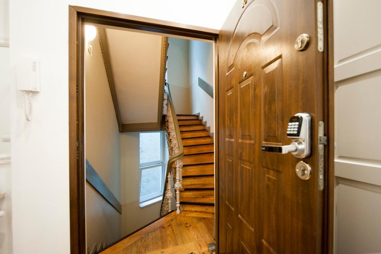 Very Berry - Garbary 27 - Apartament Z Balkonem, Old City, Check In 24H Apartment Познан Екстериор снимка