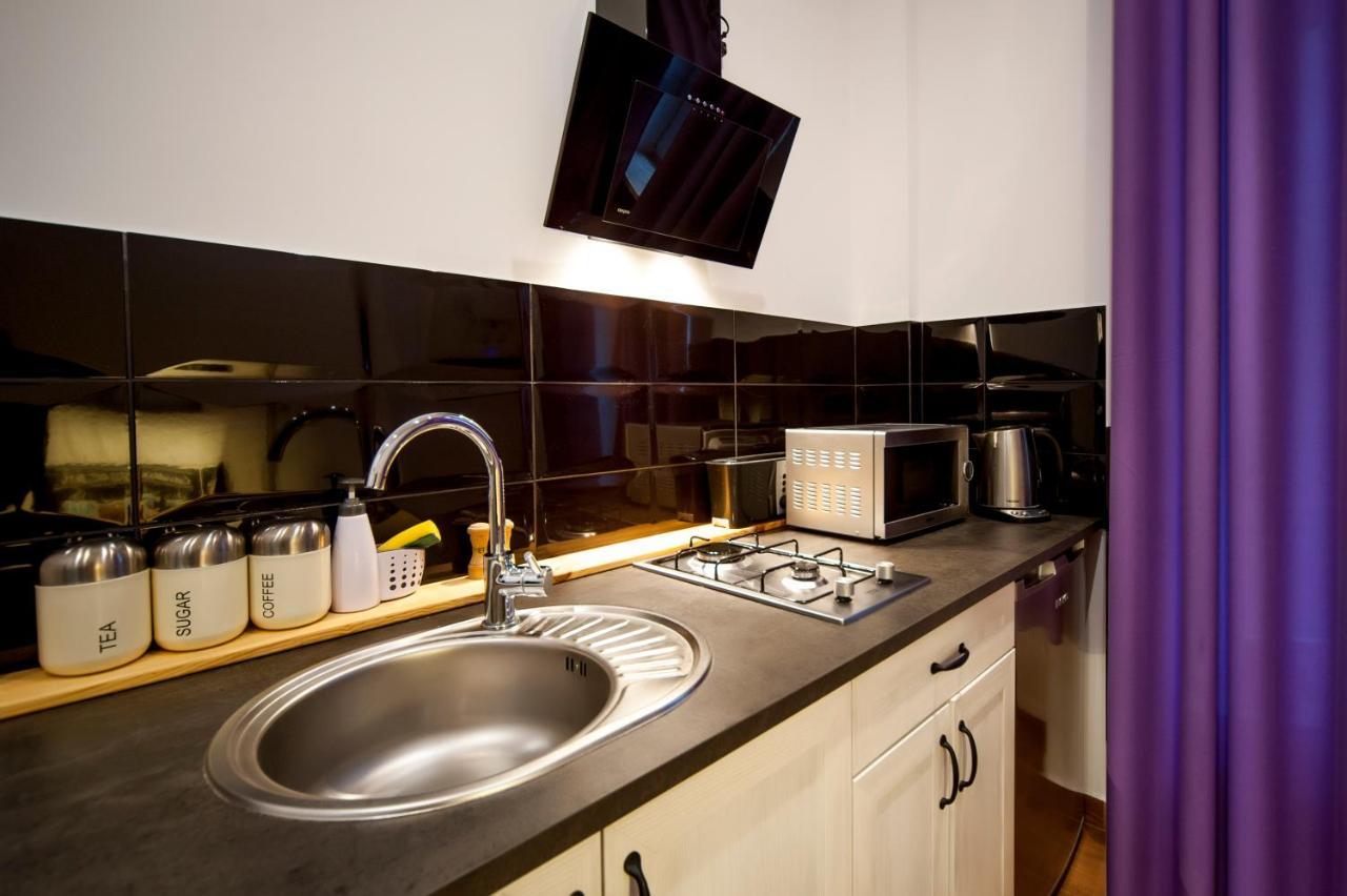 Very Berry - Garbary 27 - Apartament Z Balkonem, Old City, Check In 24H Apartment Познан Екстериор снимка